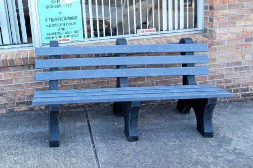 22-07-05-Good-Sam-Bench-1