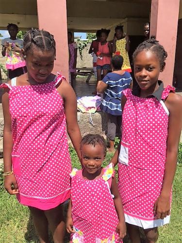 22-07-10-Dresses-for-Haiti-7