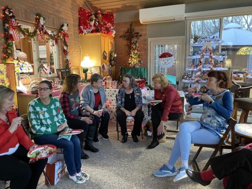 22-12-15-Christmas-Party-16