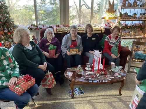 22-12-15-Christmas-Party-8